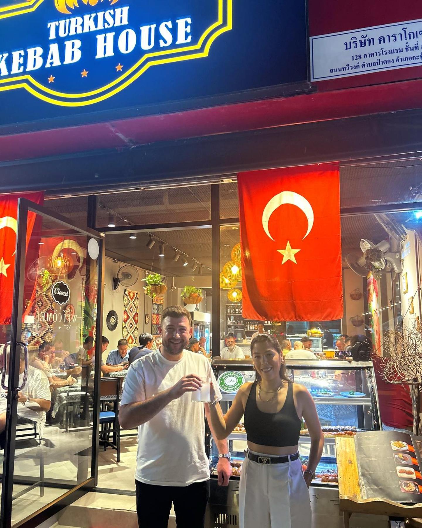 The Taksim Patong Beach Hotel エクステリア 写真
