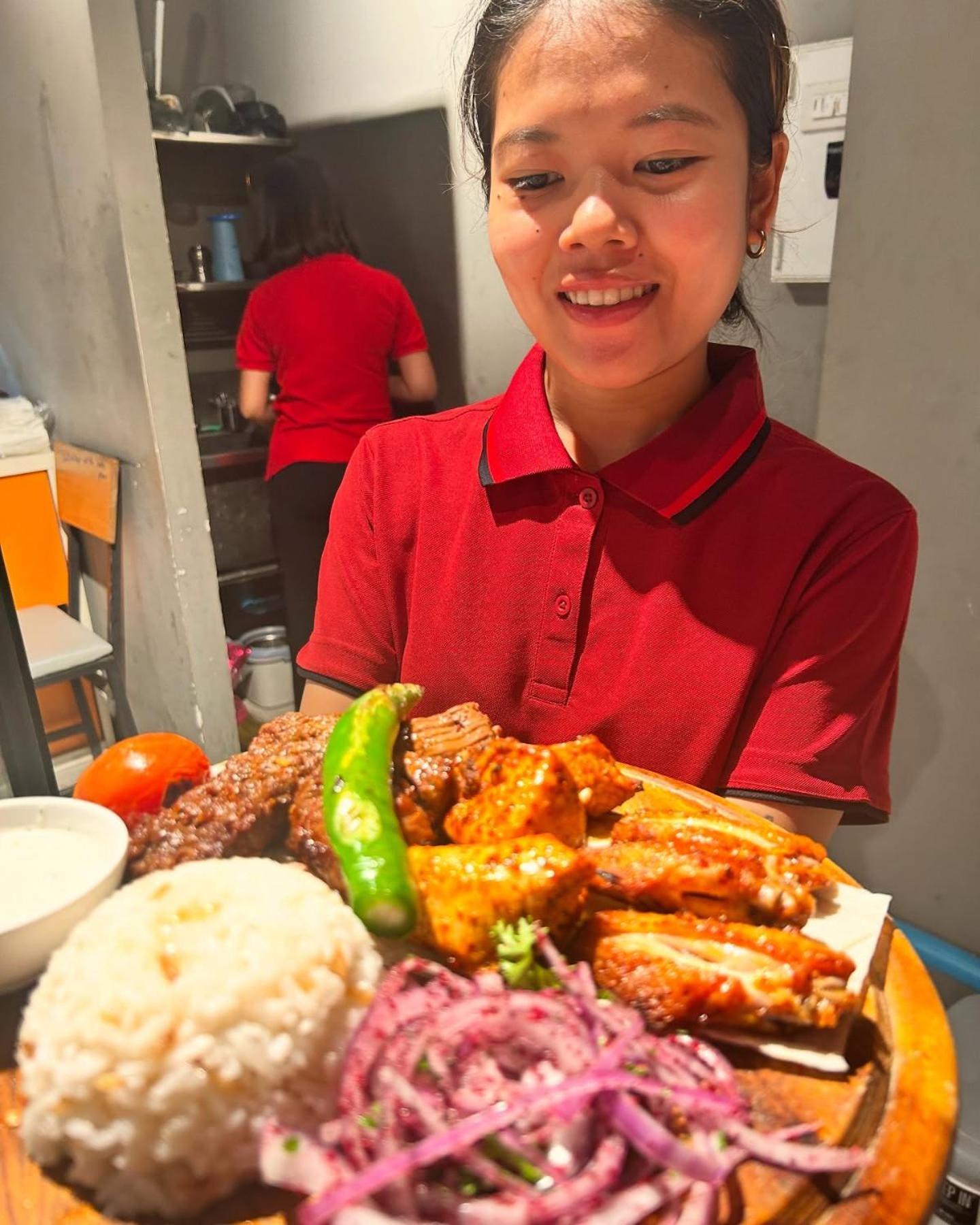 The Taksim Patong Beach Hotel エクステリア 写真