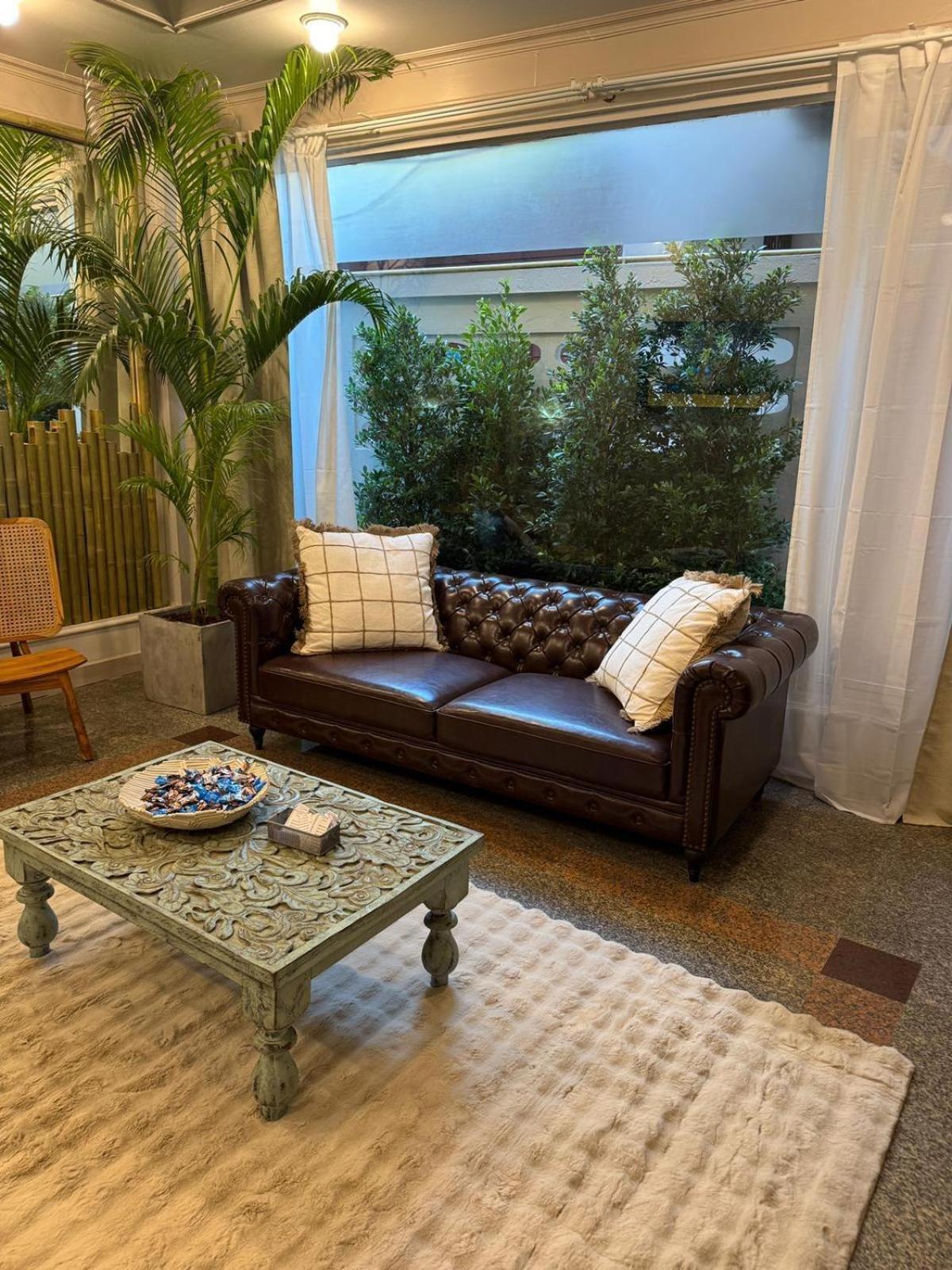 The Taksim Patong Beach Hotel エクステリア 写真