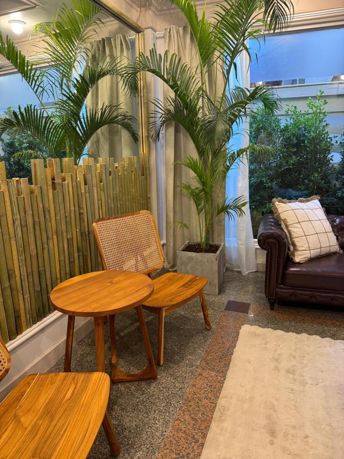 The Taksim Patong Beach Hotel エクステリア 写真