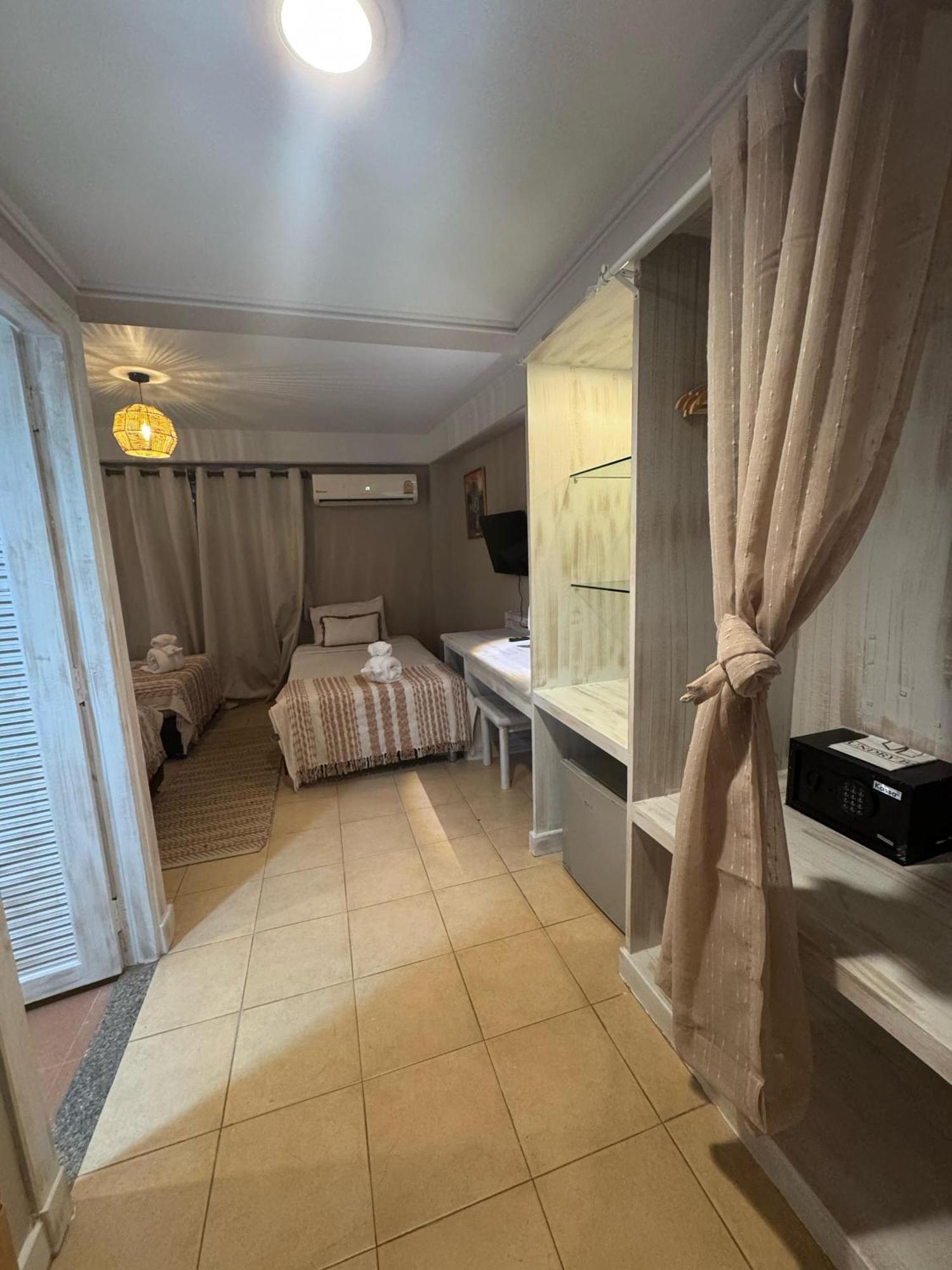 The Taksim Patong Beach Hotel エクステリア 写真